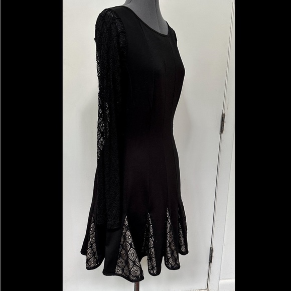 CHIC CATHERINE MALANDRINO DESIGN NATION BLACK KNIT LACE DRESS SKATER SKIRT 10 EC - Picture 5 of 8